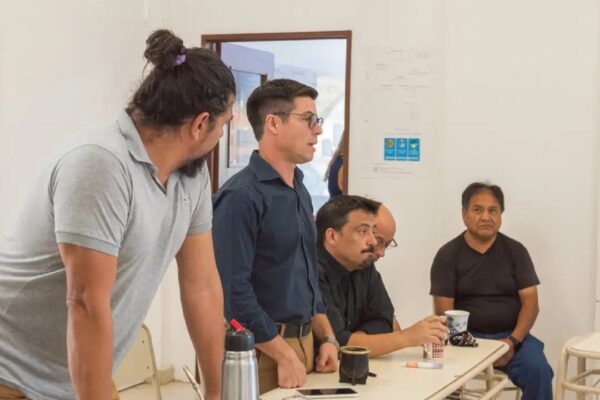 Acuerdan con Anexo de EPET 22 de Centenario para el inicio de clases