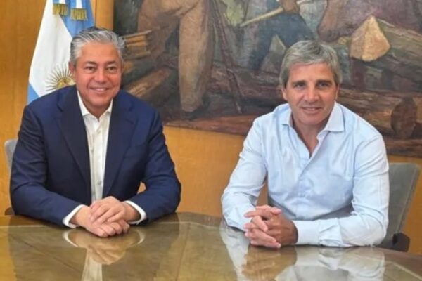 Figueroa se reunió con Caputo y Francos