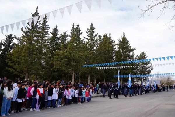 Barrancas celebró su aniversario con nuevas obras y apoyo a la producción local