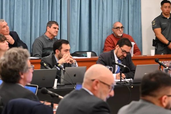 Estafa con planes sociales: «con la plata se armaban paquetitos de 100.000 pesos»